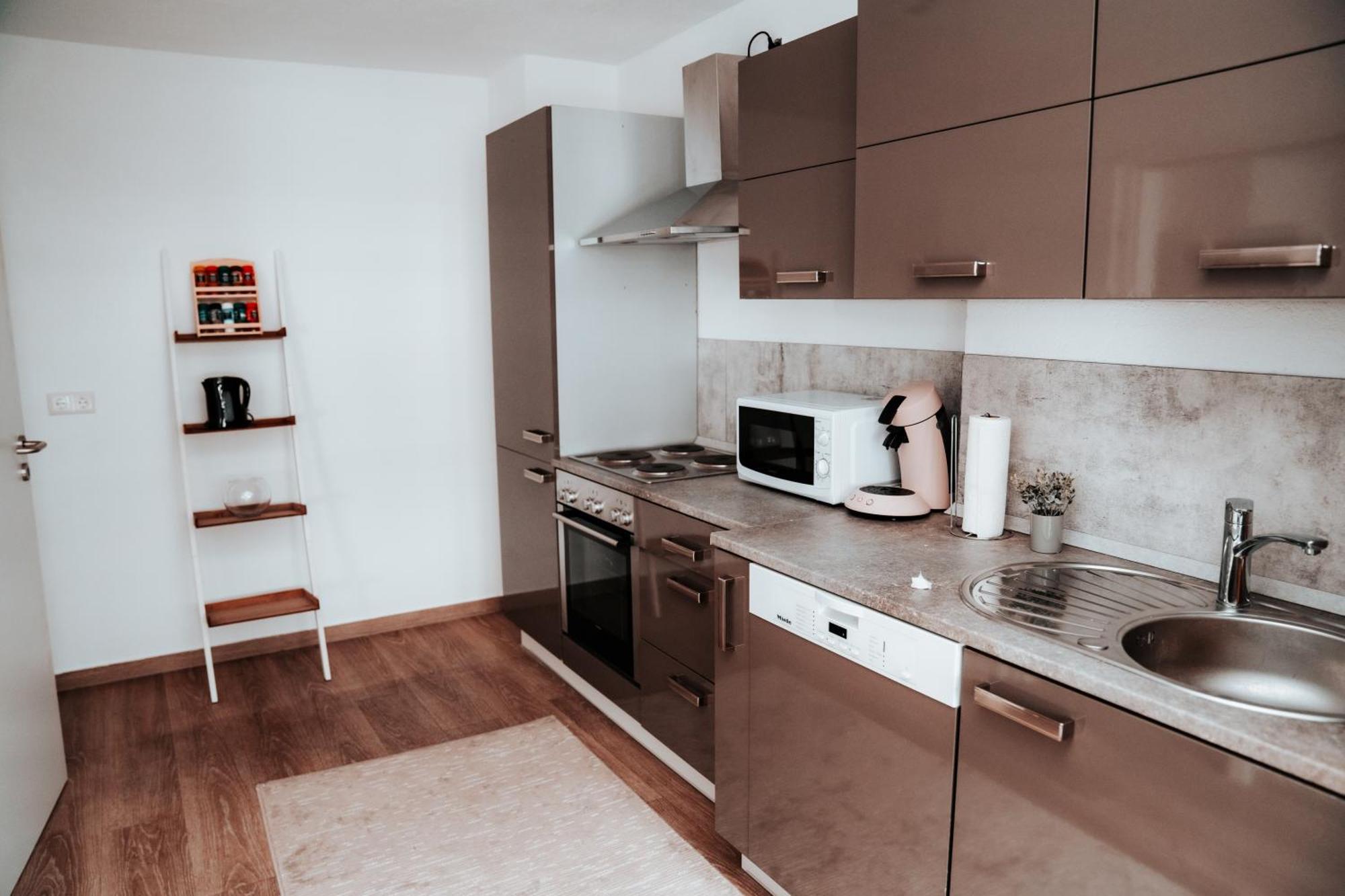 Ferienwohnung Ella - Direkt Am Bodensee Friedrichshafen Buitenkant foto